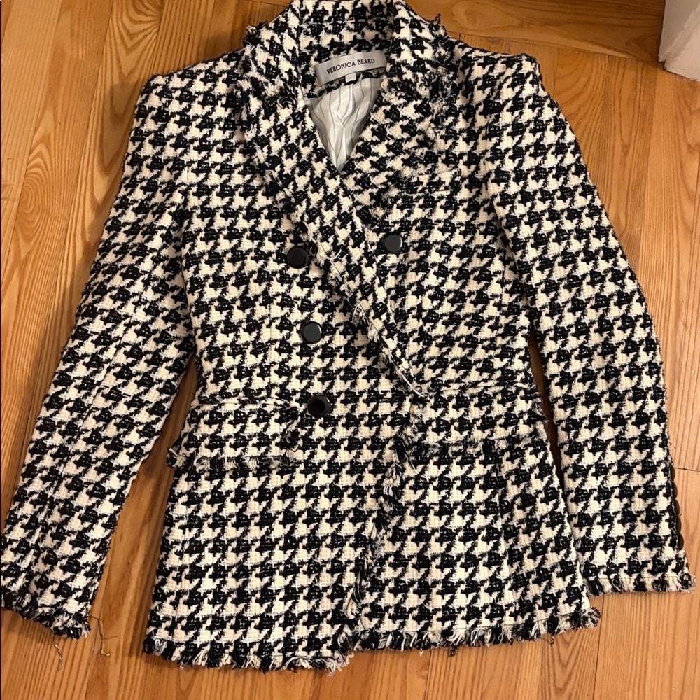 Veronica Beard Black and White Houndstooth Jacket